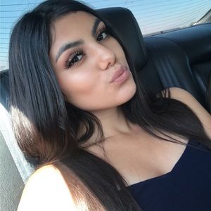 Meet your Posher, Kimberly